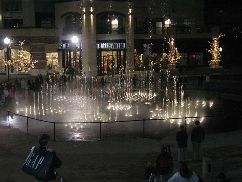 Gateway_Center_Fountain_7